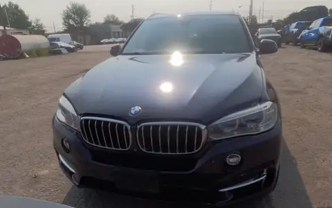 BMW X5 2017 — 2