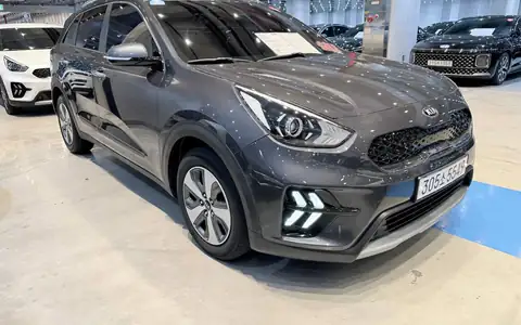 KIA NIRO 2020 — 1